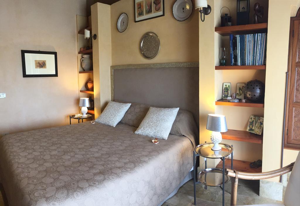 Bed and Breakfast Casale Alma à Marsala Extérieur photo