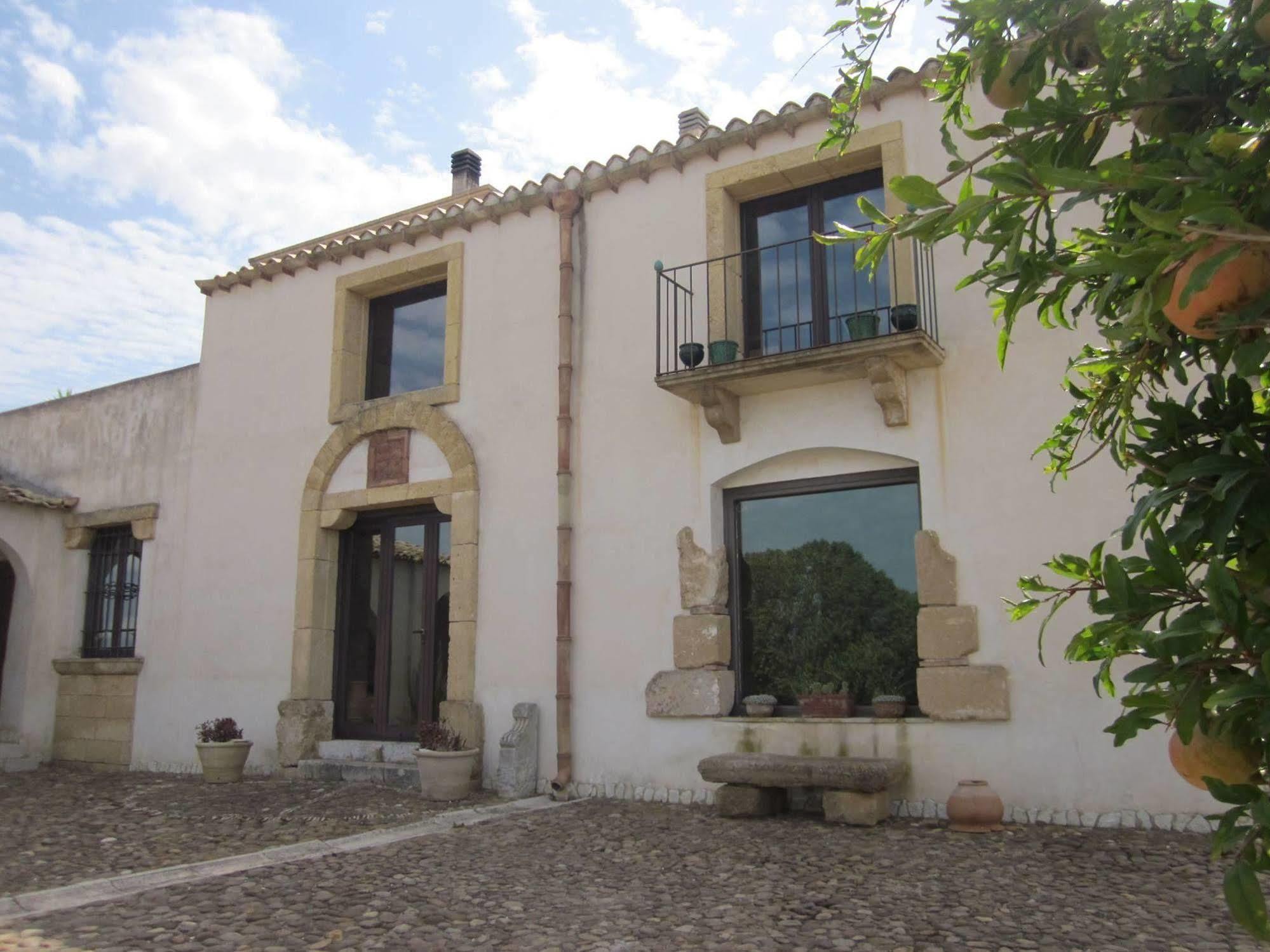 Bed and Breakfast Casale Alma à Marsala Extérieur photo