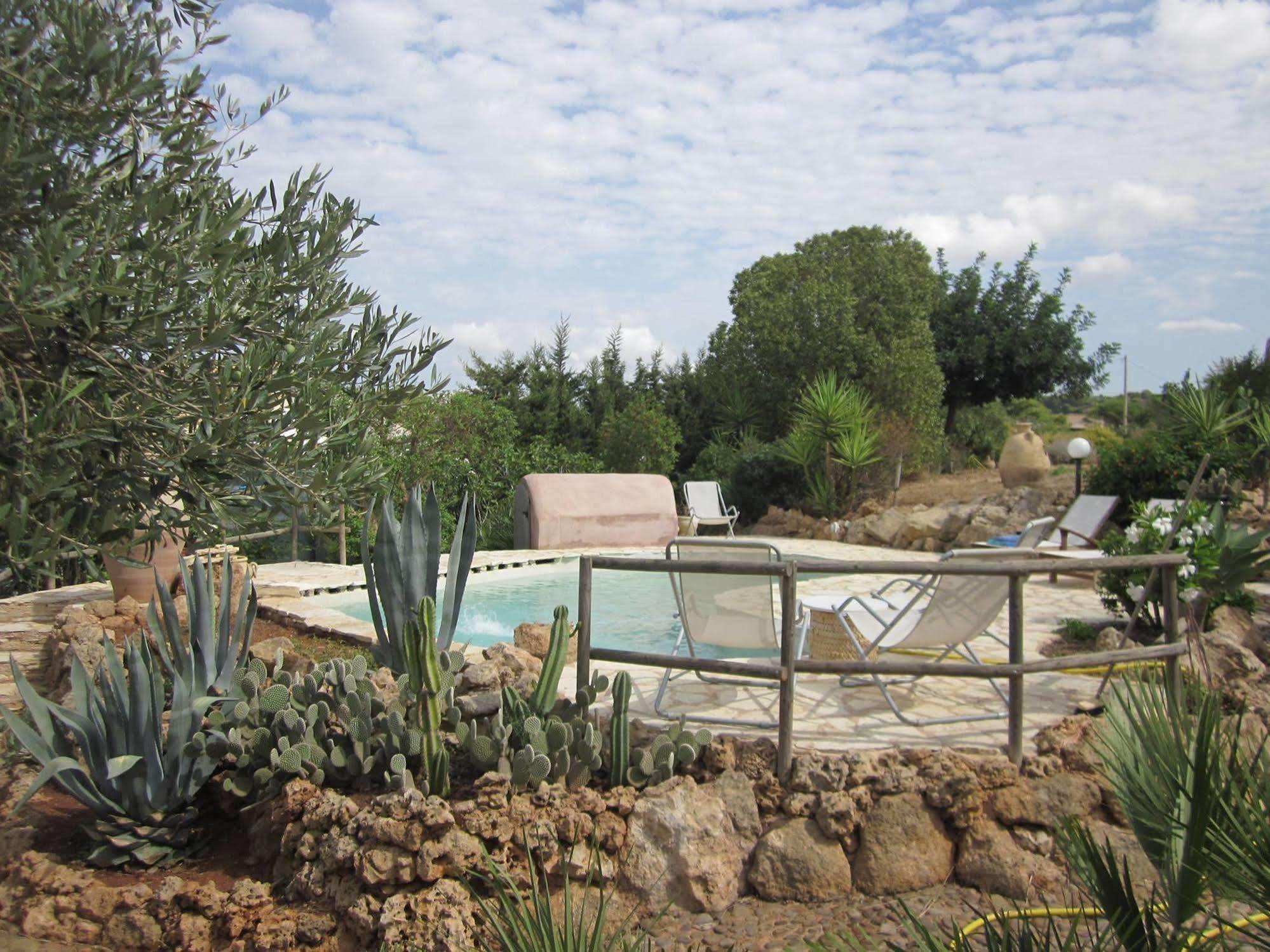 Bed and Breakfast Casale Alma à Marsala Extérieur photo